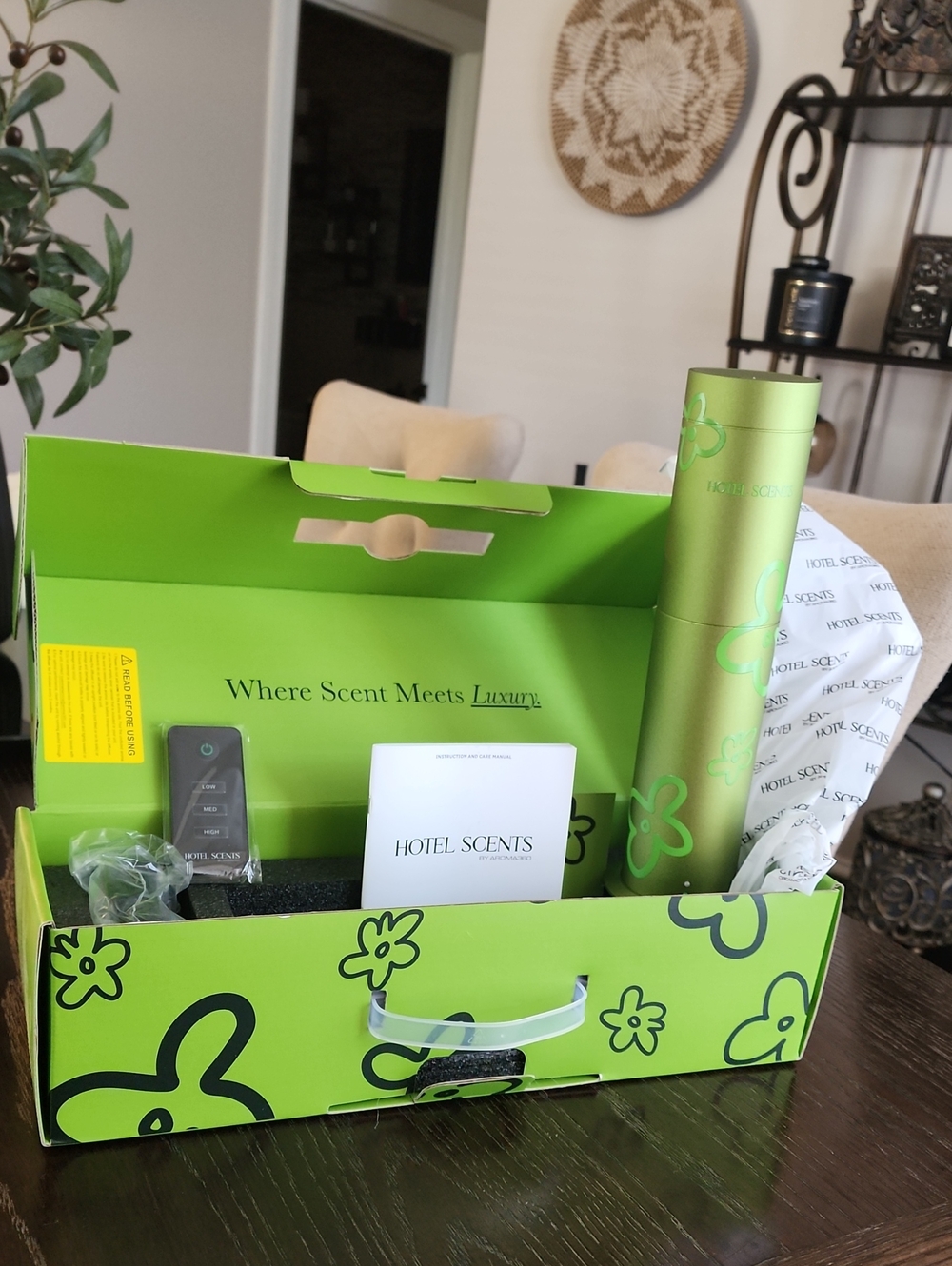 NIB Aroma 360 MINI PRO SCENT DIFFUSER- Lime Green